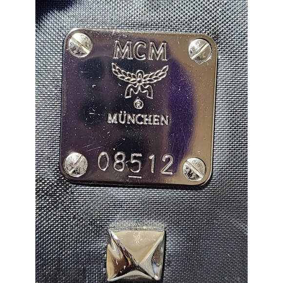 MCM Honshu Tantris Studded Backpack Black - Picture 4 of 16